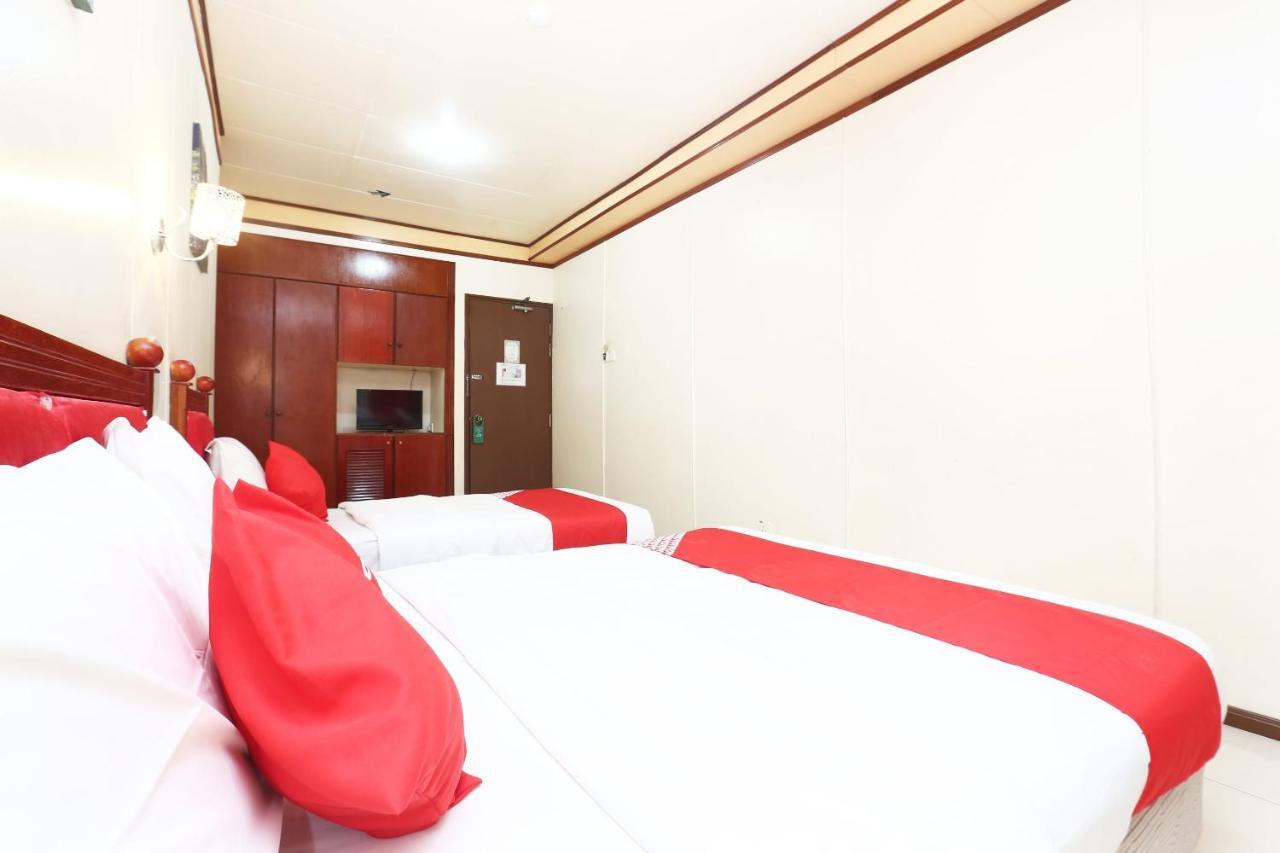 Oyo 89489 Al Ansar Hotel Kota Bharu Exterior photo
