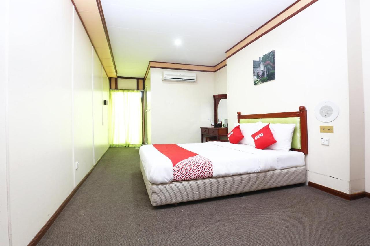 Oyo 89489 Al Ansar Hotel Kota Bharu Exterior photo