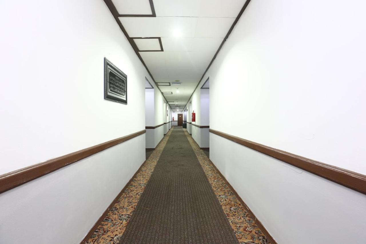 Oyo 89489 Al Ansar Hotel Kota Bharu Exterior photo